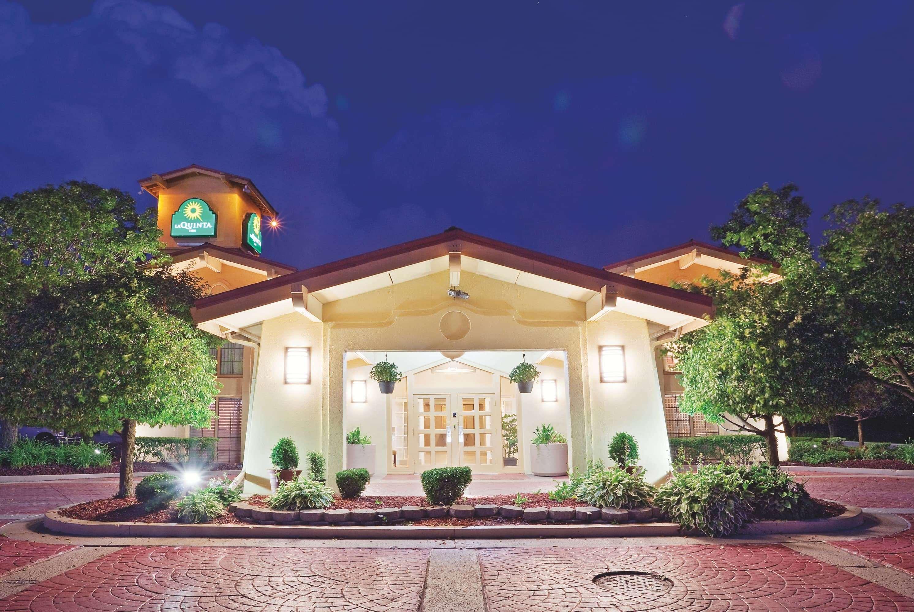 La Quinta Inn By Wyndham Мерріллвілл Екстер'єр фото
